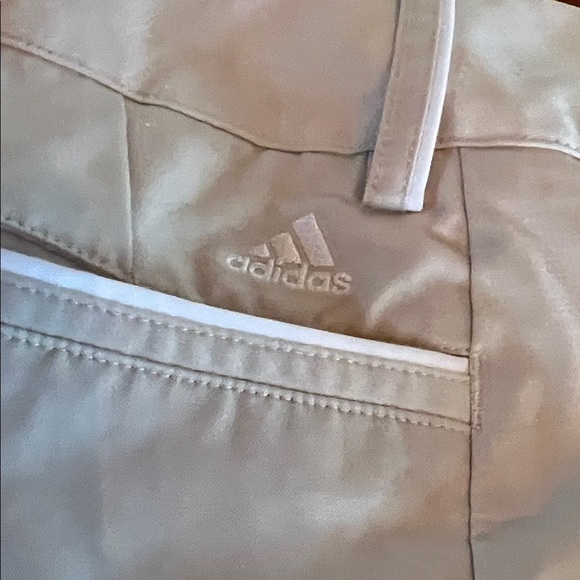 Adidas Golf Pants
Women's ClimaLite Cream color Capri Pants size 8 - Picture 3 of 6